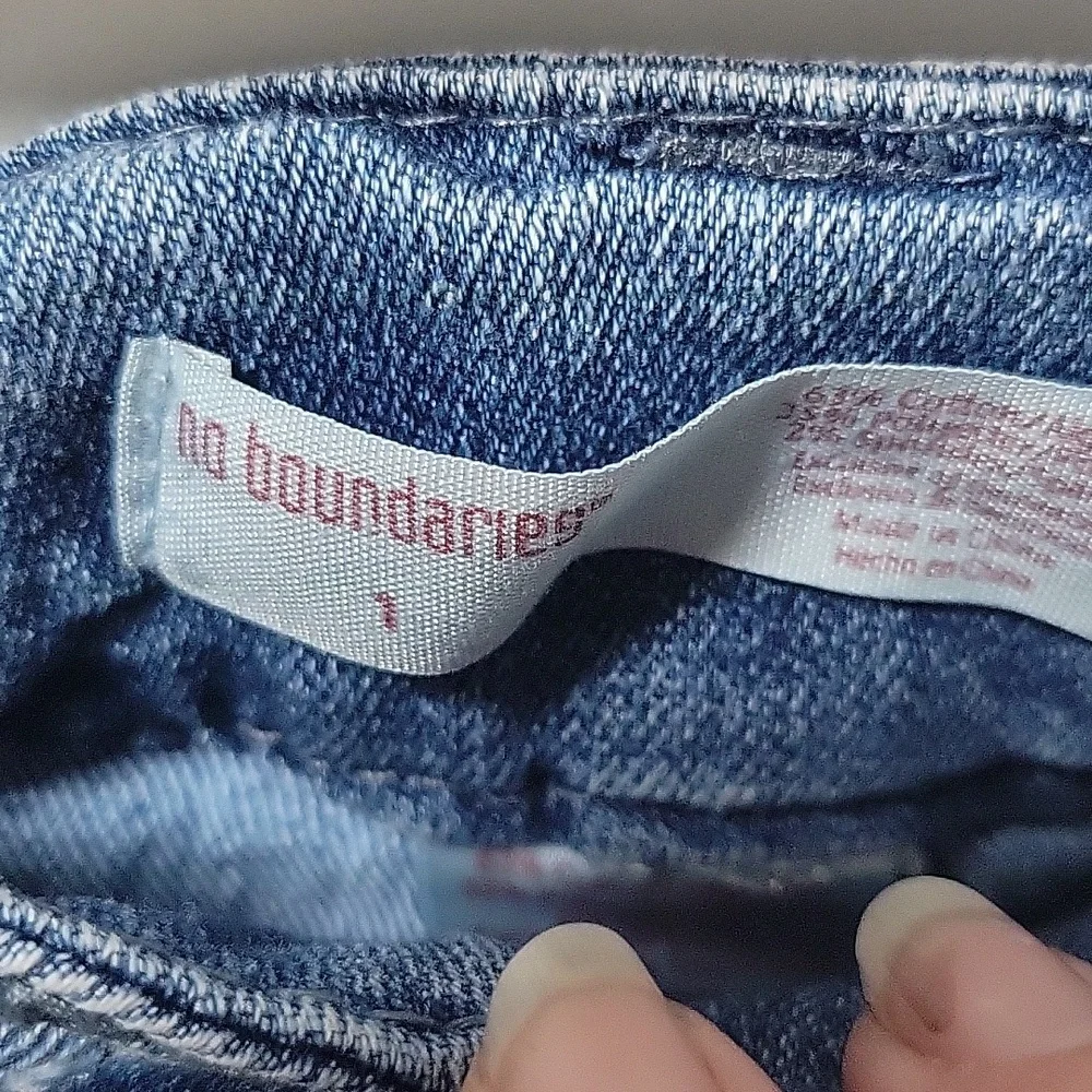 Distressed Capris - Picture 3 of 3
